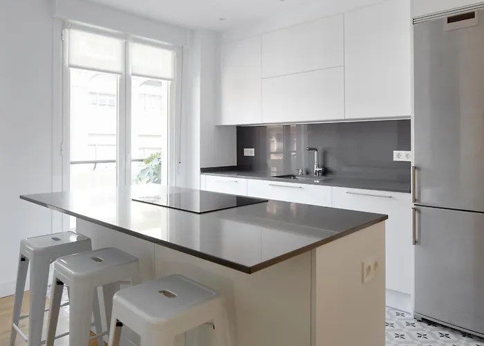 Larroka By Feelfree アパート